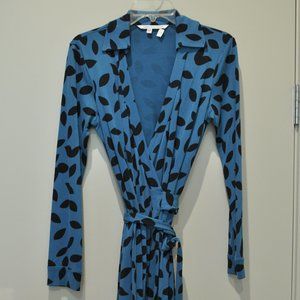 Diane von Furstenberg Blue Wrap Dress, Size 8